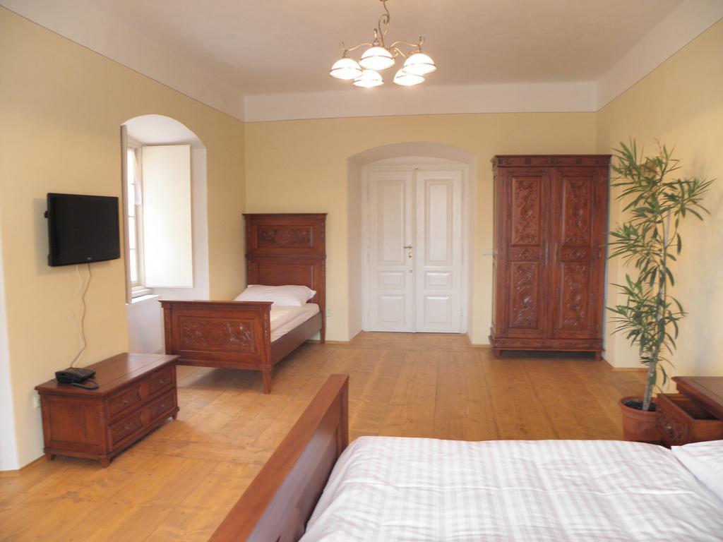 Penzion Na Fare Dubenec Chambre photo